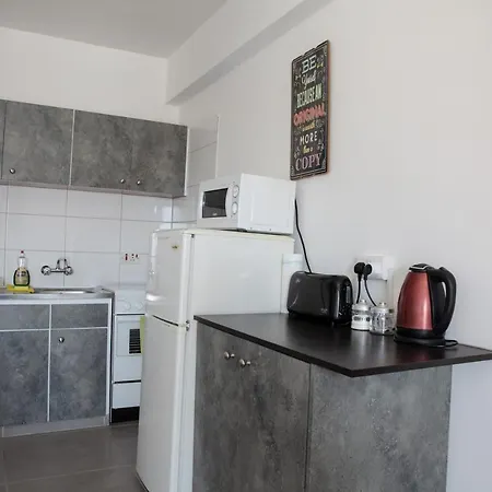 Olive Island * Ларнака